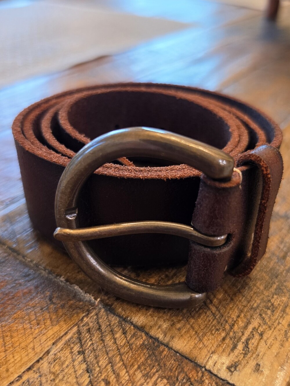 NWT Frye Women's Brown and Oil Rubbed Gold Leather Belt, Large
